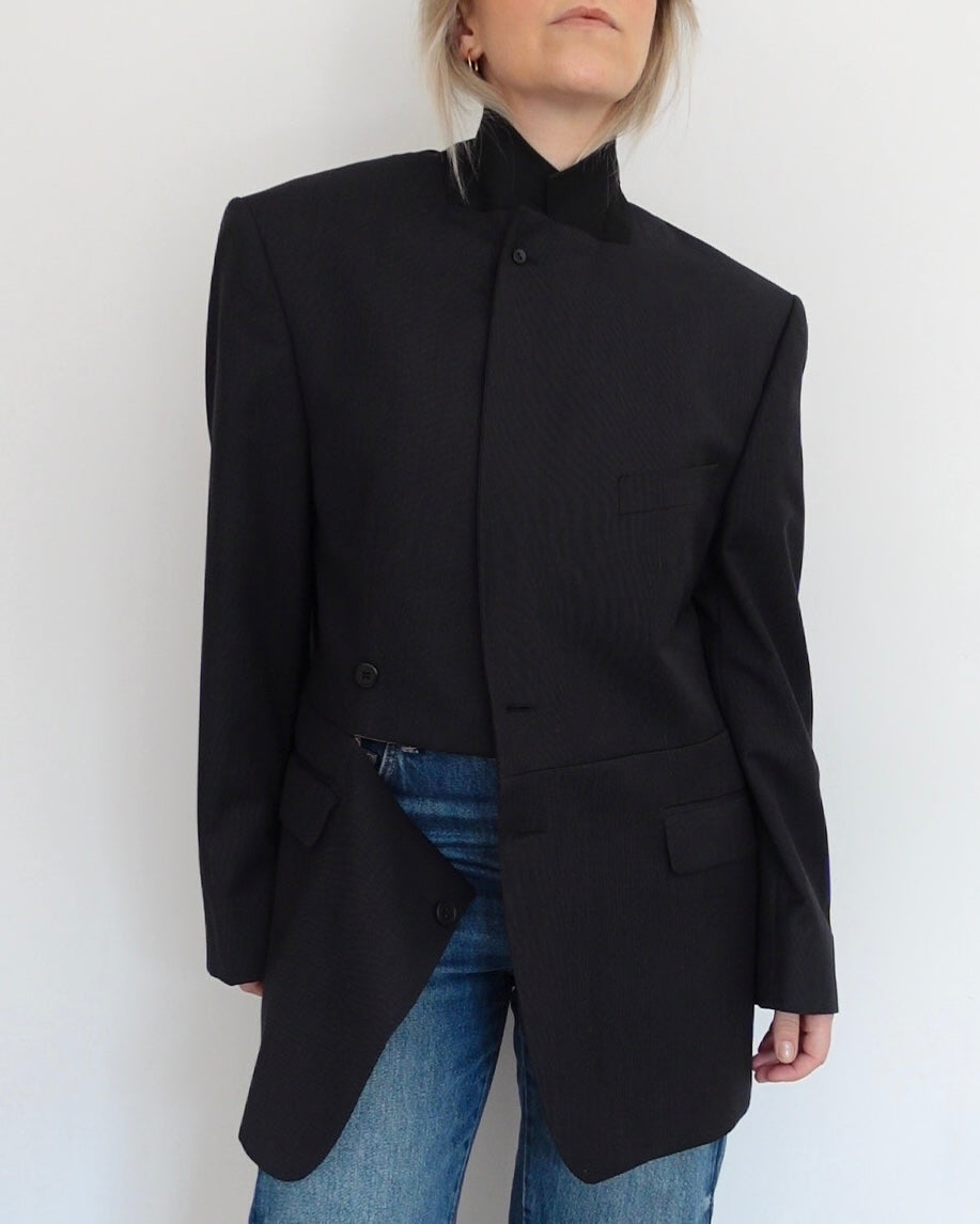 The Modern Blazer - Black