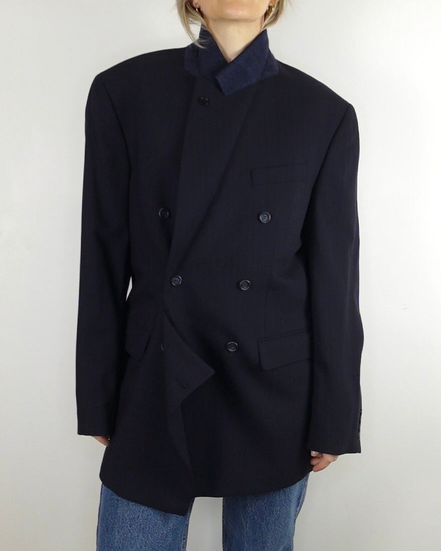 The Modern Blazer - Navy Shadow Stripe