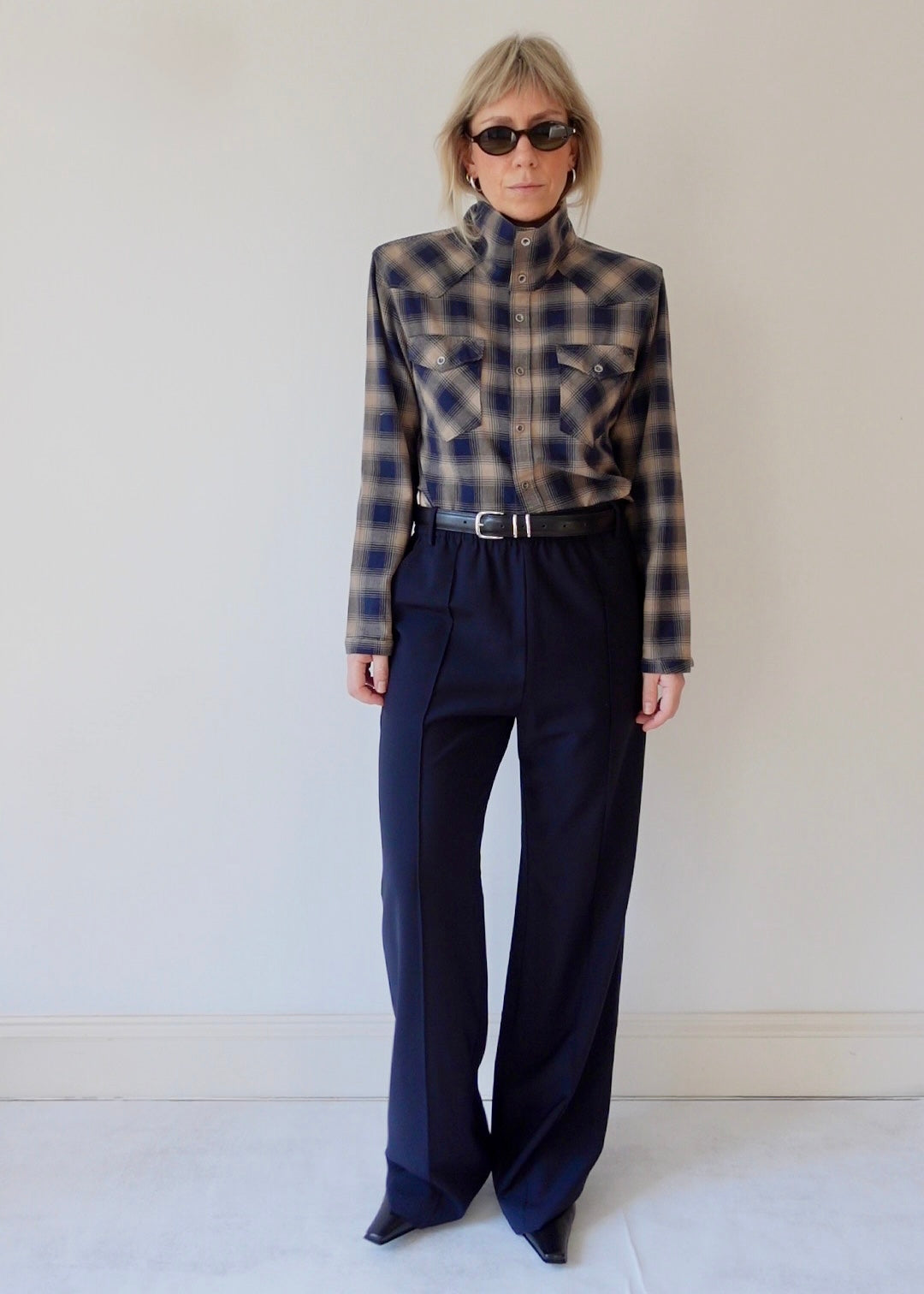 The Frame - Navy Check