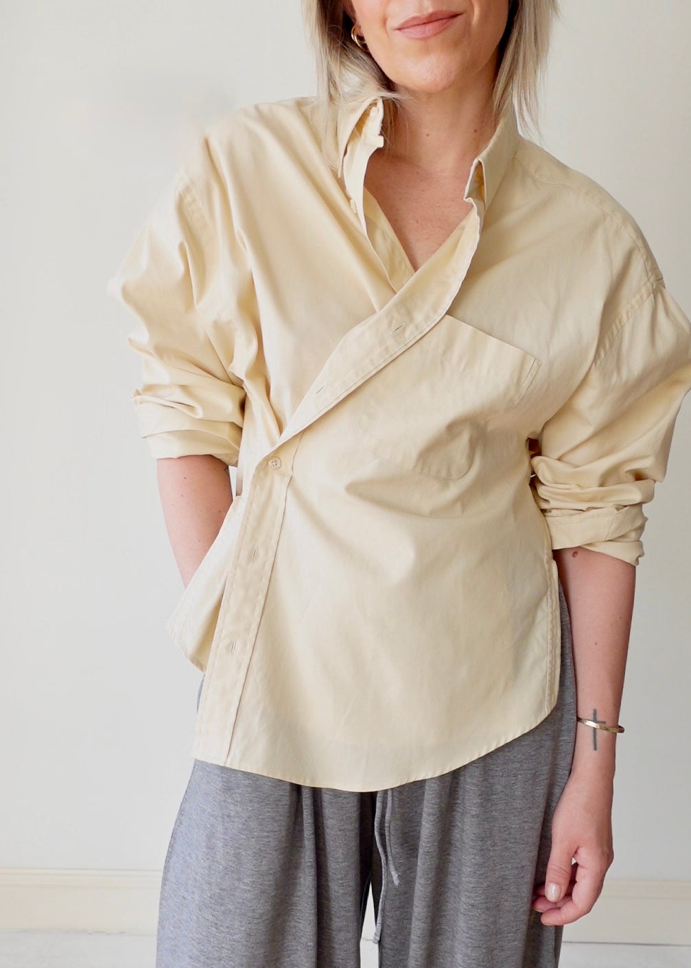 The Repeat - Pale Yellow