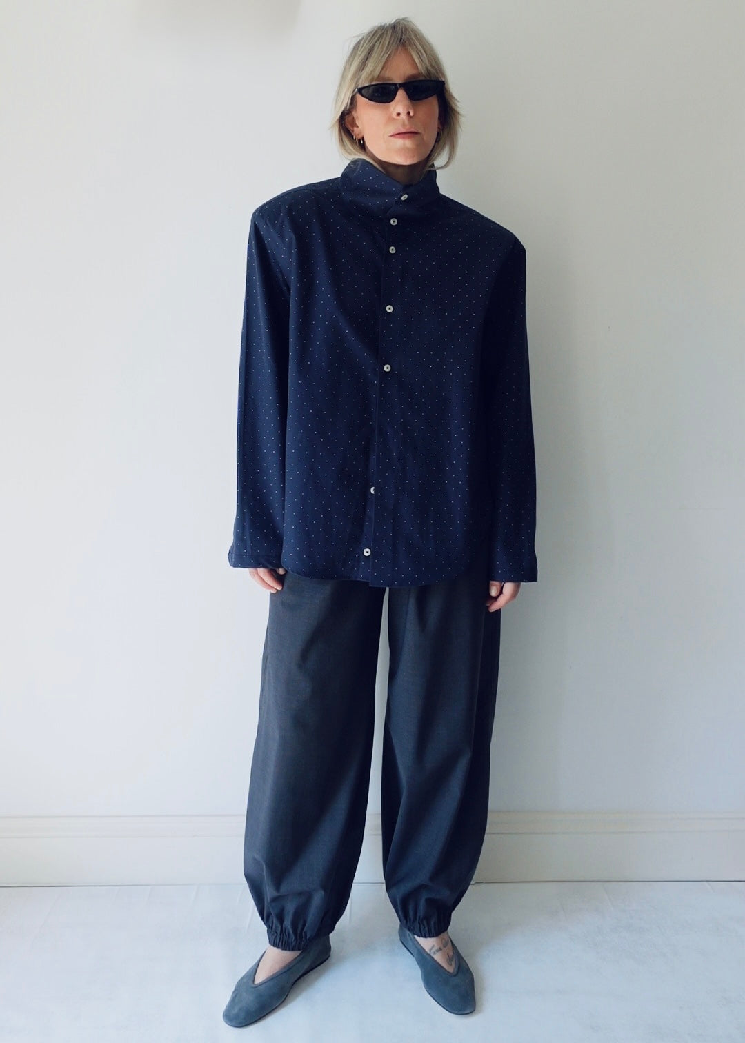 The Frame - Navy Dot