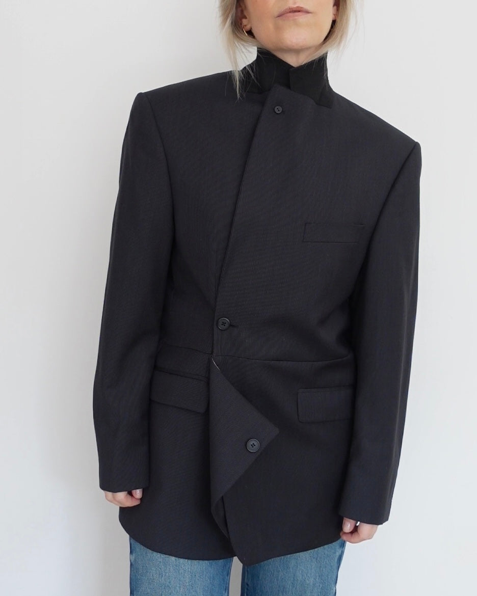 The Modern Blazer - Black