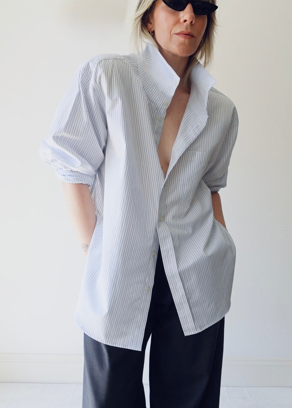 The Frame - Blue Pinstripe