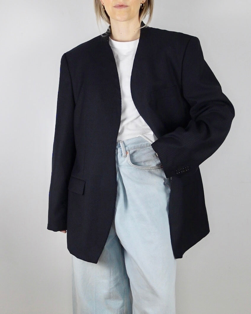 The Minimal Blazer - Black Pinstripe