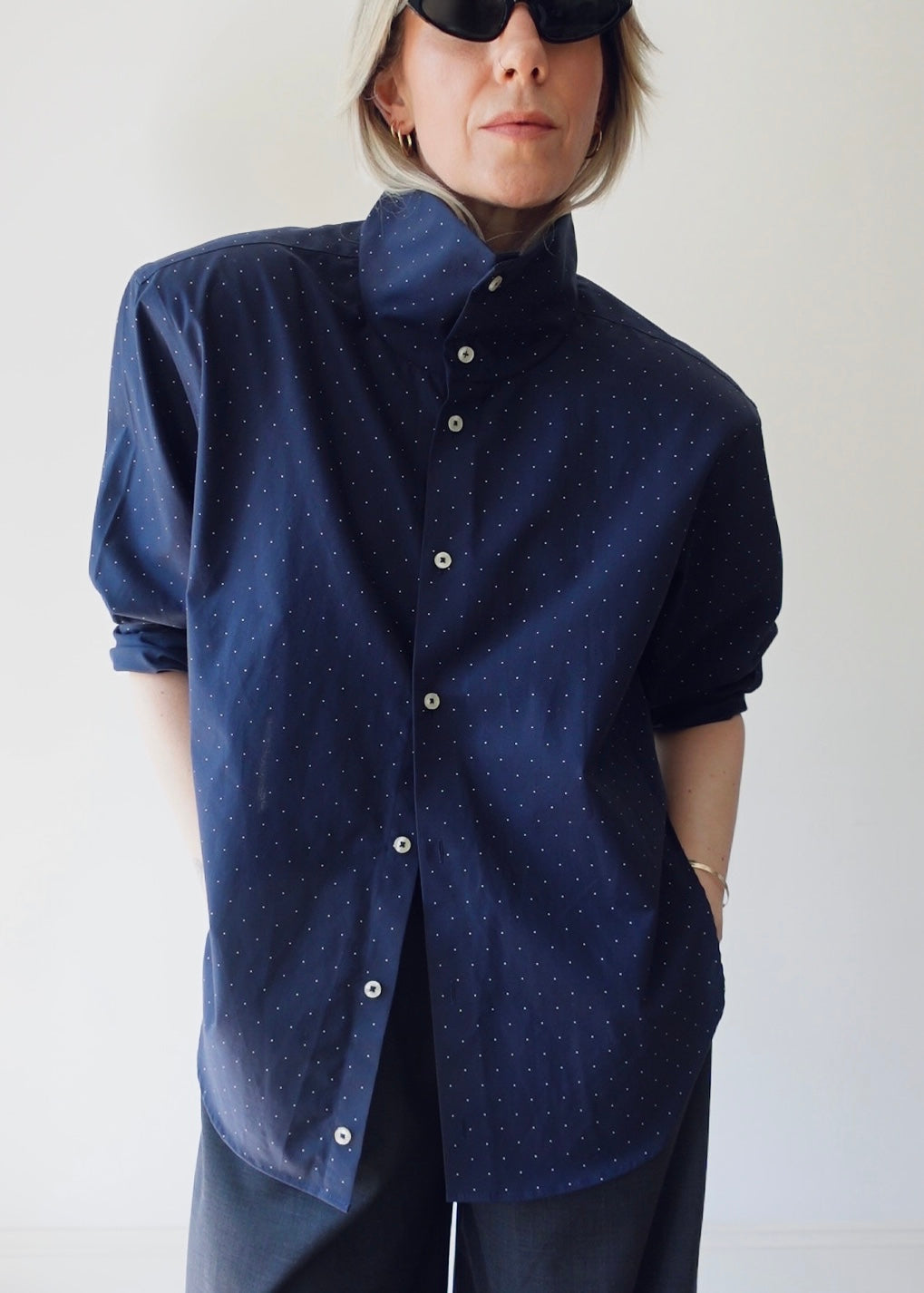 The Frame - Navy Dot