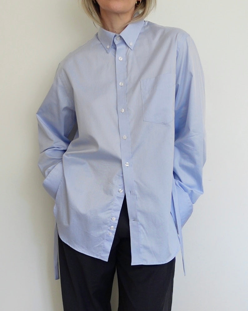 The Weekday - Pale Blue