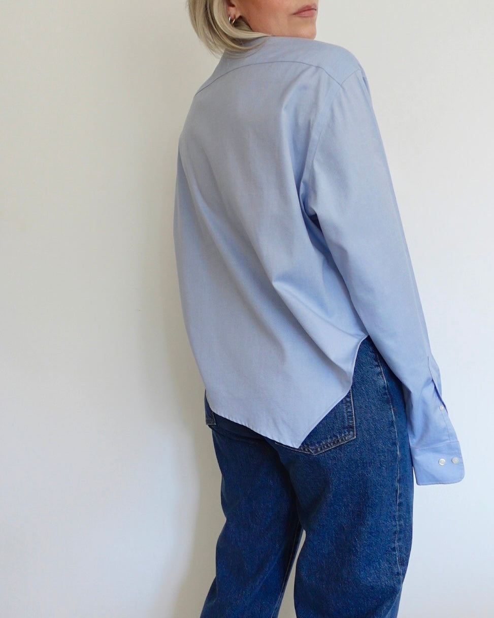 The V Shirt - Pale Blue