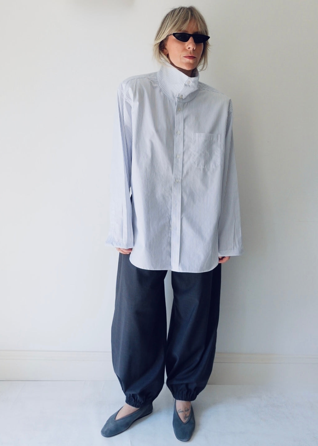 The Frame - Blue Pinstripe