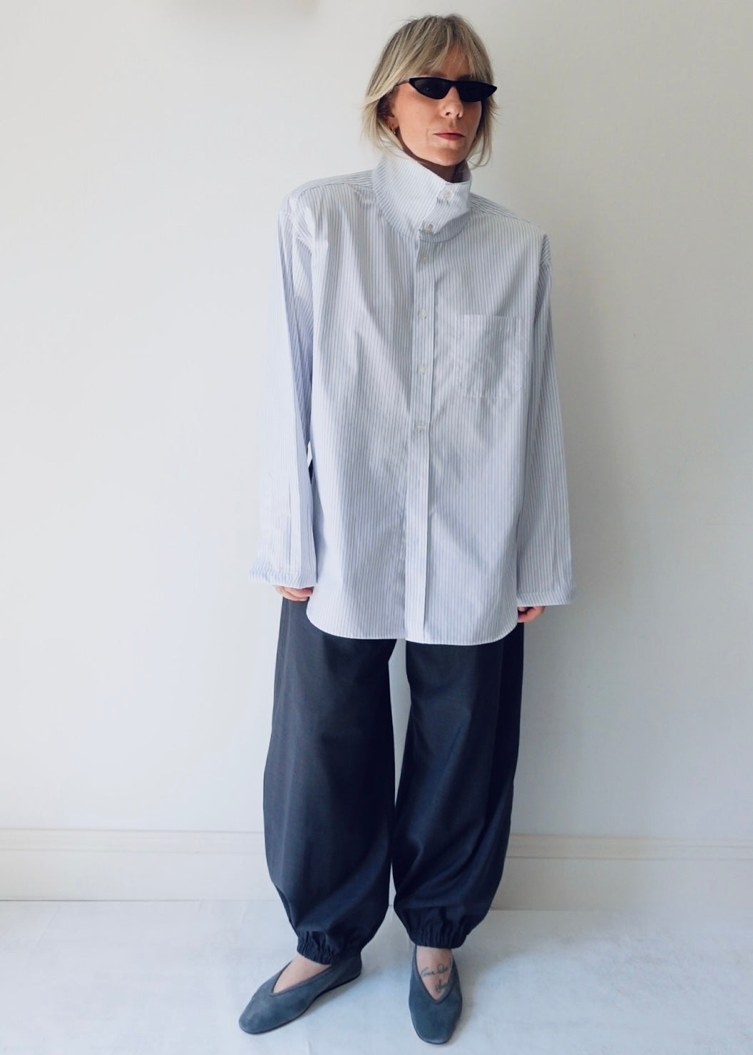 The Frame - Blue Pinstripe