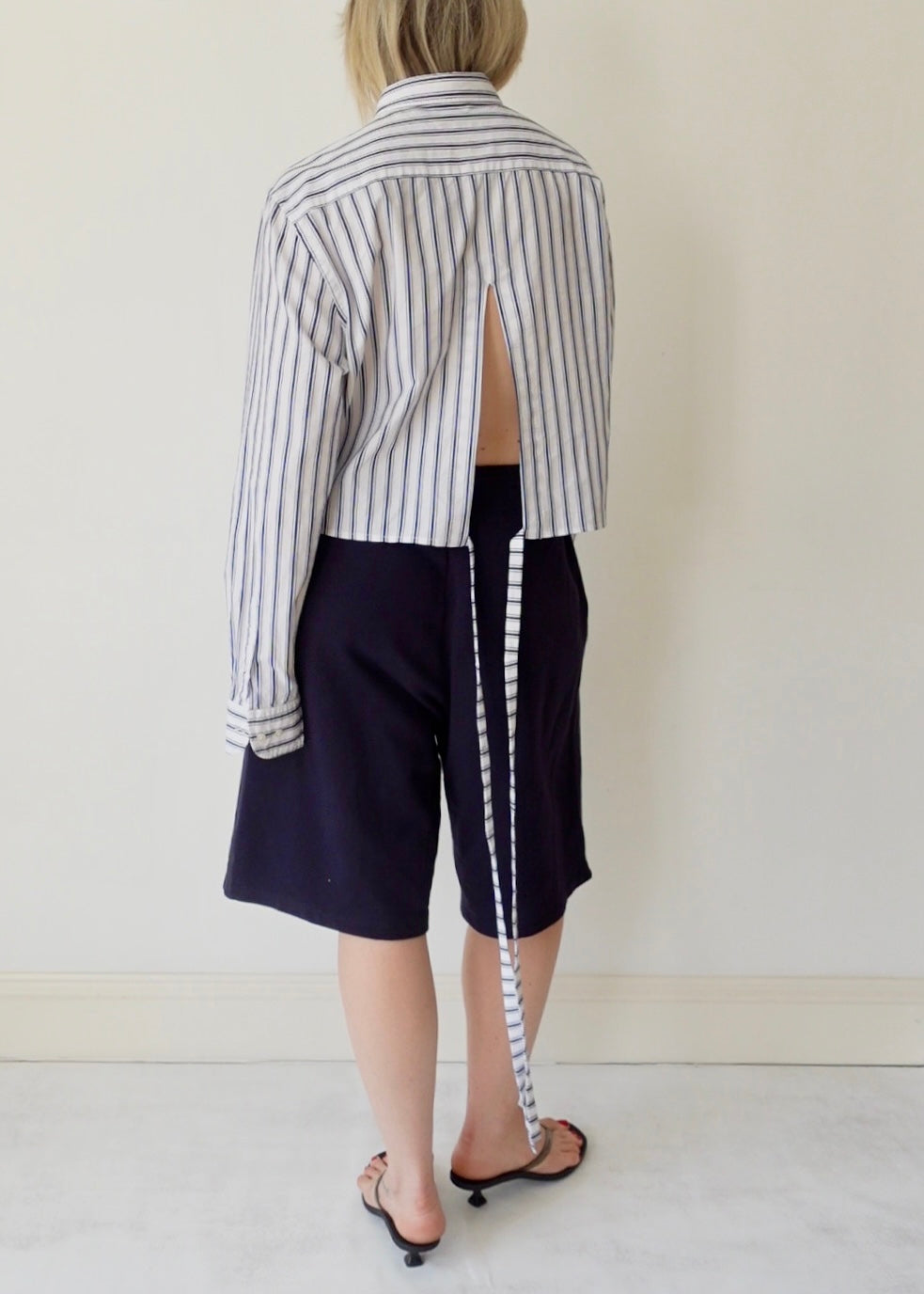 The Signature - Navy and White Stripe